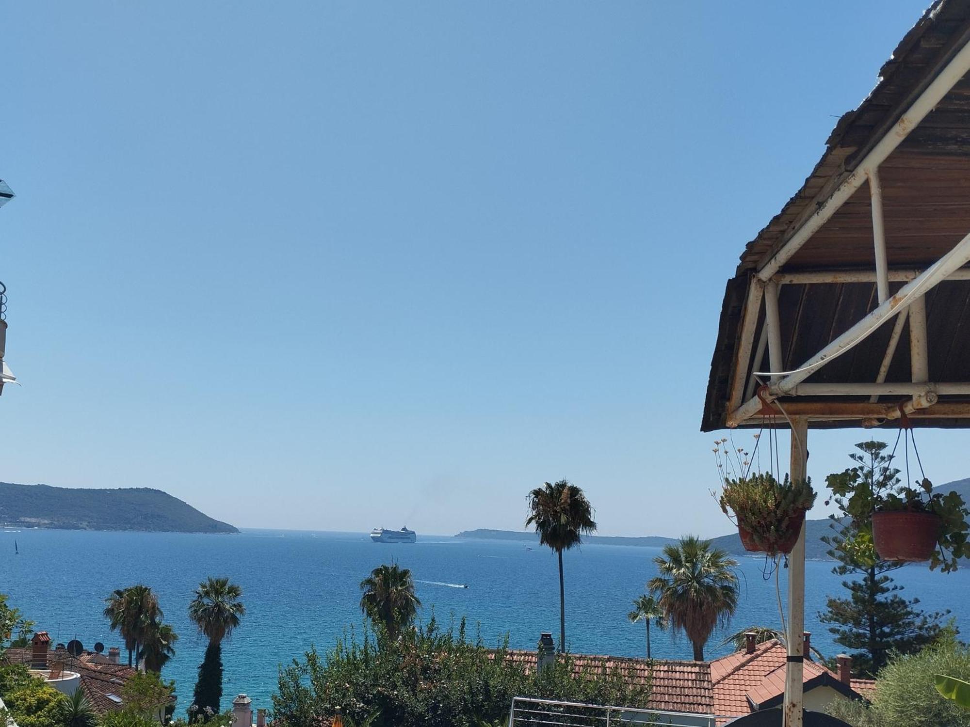 Petrovic House Apartment Herceg Novi Exterior photo